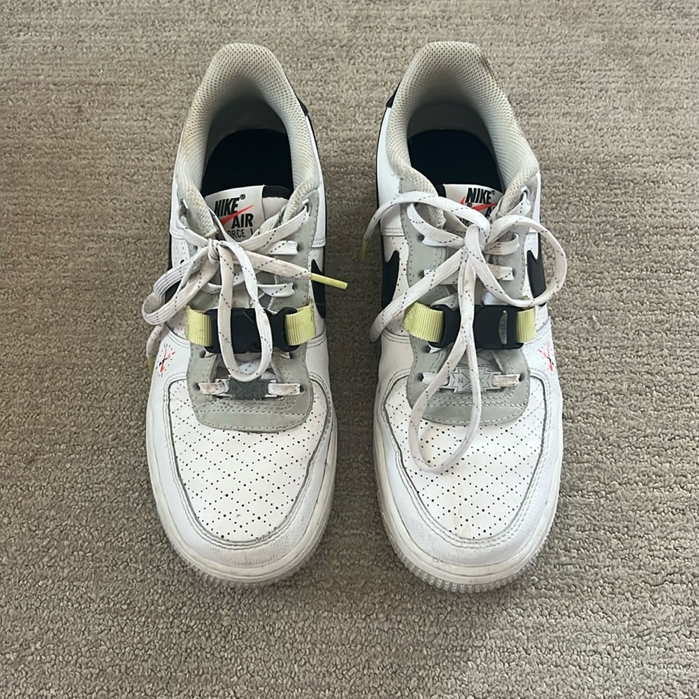 Nike Air Force 1 LV8 1 (GS), “big kids” size 6.5, “woman’s” size 8